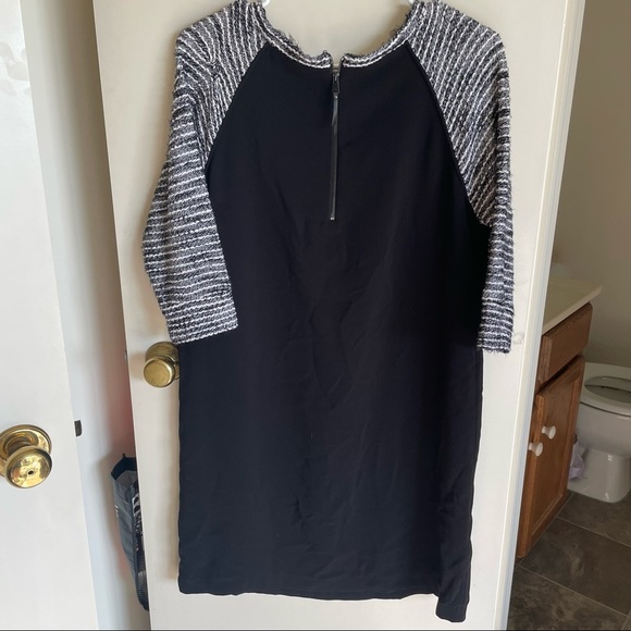 Loft dress - Picture 3 of 3